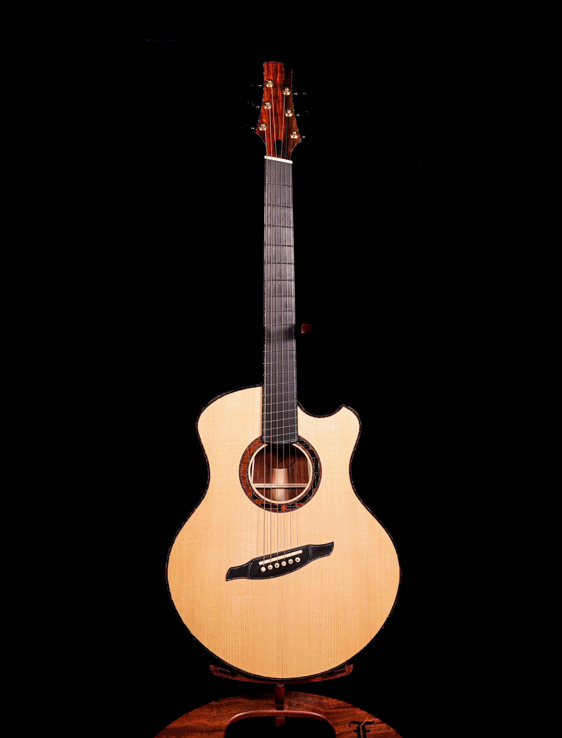 2016 Doerr Solace Brazilian Rosewood/ Adirondack Spruce - Cedar